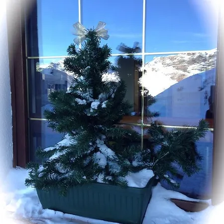 Rifugio Fedaia Guest house 3*