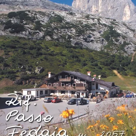 Penzion Rifugio Fedaia *